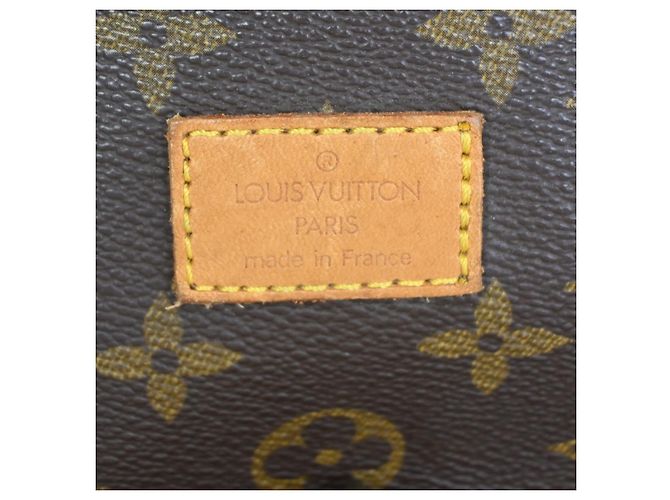Louis Vuitton Saumur Monogram 35 Marrone - vista 7