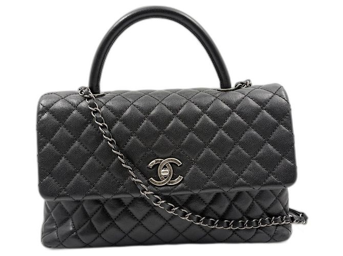 Chanel Matelassé Large Handtasche in Schwarz - Ansicht 2