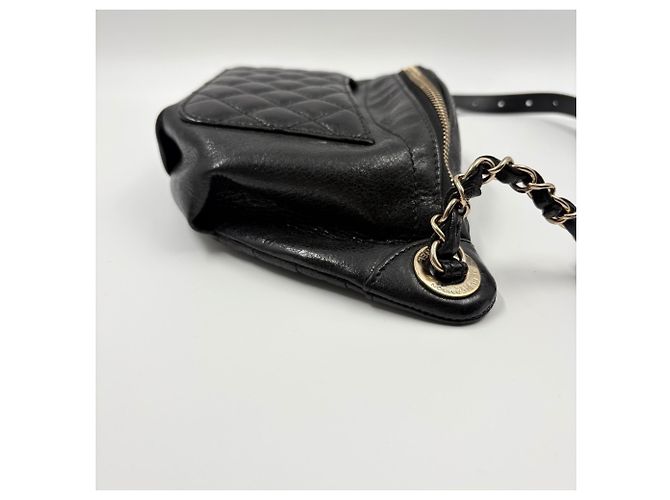Borsa Sling Chanel Matelassé in Nero - vista 5