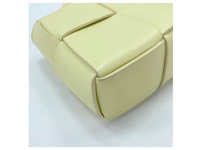 Borsa a mano e a tracolla Bottega Veneta Candy Arco Giallo - vista 7