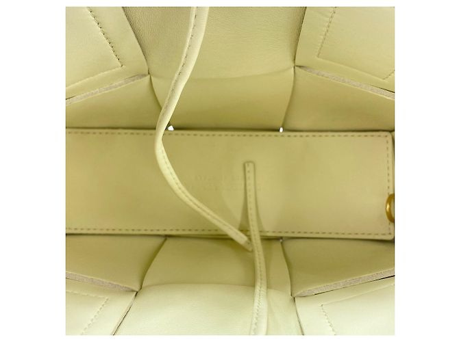 Borsa a mano e a tracolla Bottega Veneta Candy Arco Giallo - vista 9