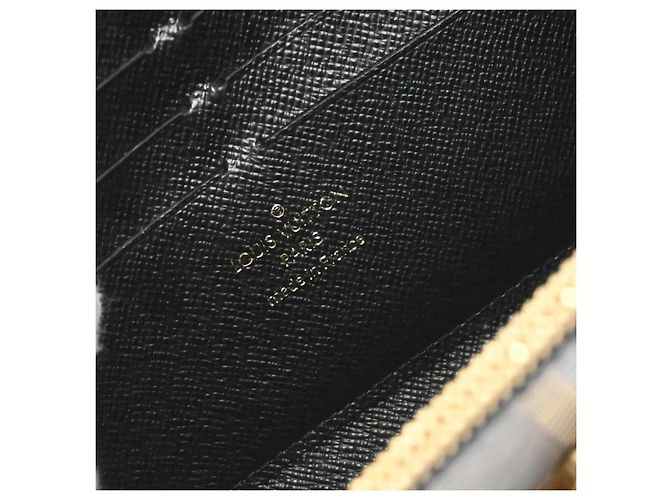 Louis Vuitton Twist Epi MM Nero - vista 4