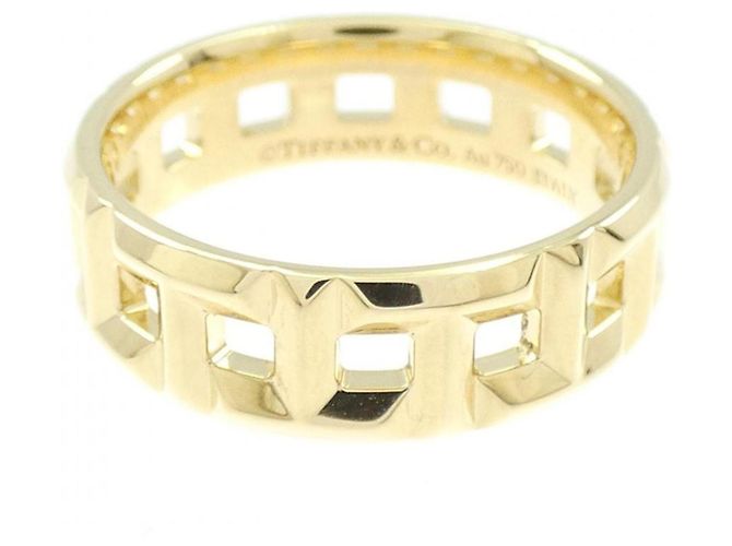 Tiffany & Co Anello Tiffany T True Wide in oro giallo 18K - vista 2