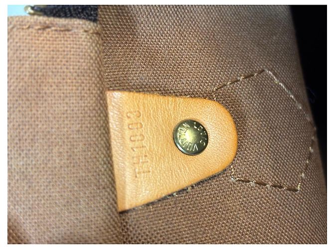 Louis Vuitton Speedy 35 Monogram Bag Brown - view 11