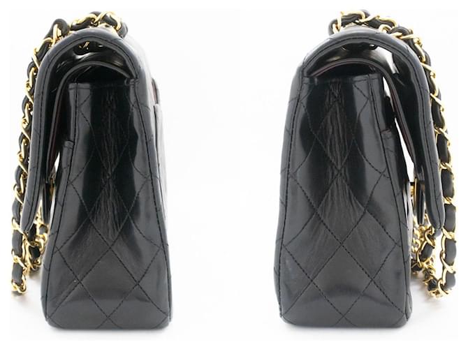Chanel Classic Flap Lambskin Medium Nero - vista 5