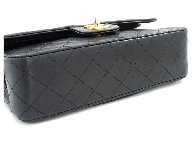 Chanel Classic Flap Lambskin Small Nero - vista 4
