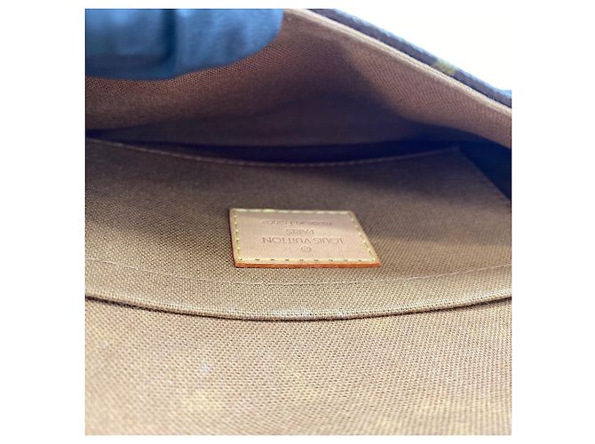 Borsa a tracolla Louis Vuitton Pochette Marelle Marrone - vista 11