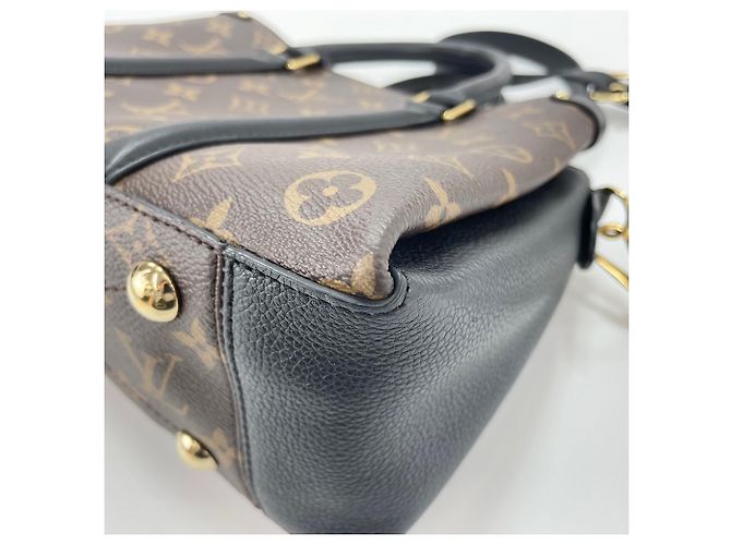 Borsa a tracolla Louis Vuitton Soufflot NV BB Marrone - vista 8