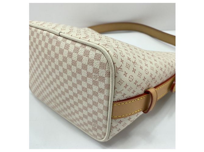 Borsa Louis Vuitton All-in BB Bianco - vista 8