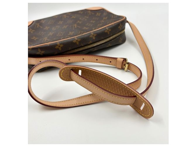 Borsa a tracolla Louis Vuitton Trocadero PM Marrone - vista 10