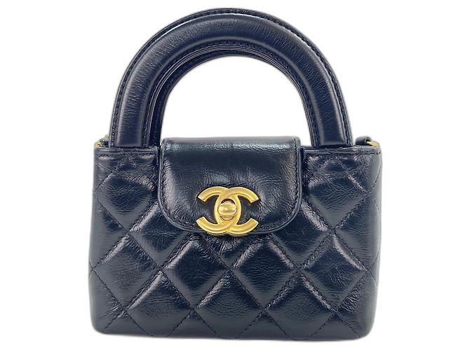 Borsa a tracolla Chanel Matelassé in nero - vista 2