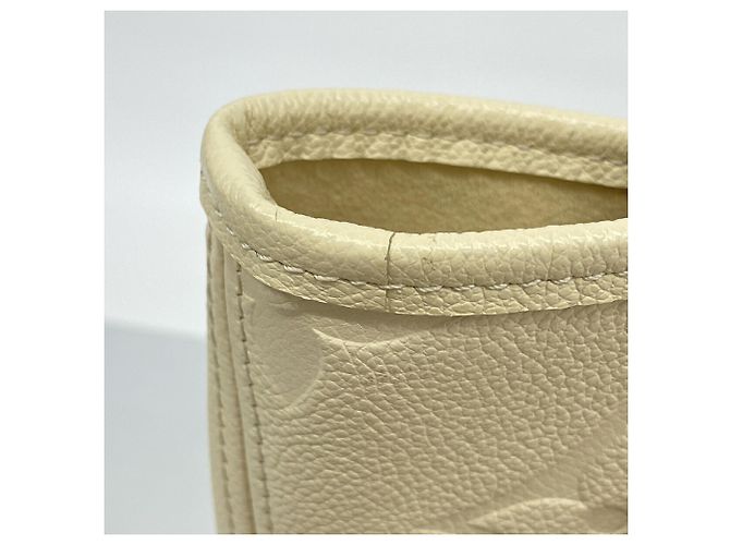 Borsa Tote Louis Vuitton Monogram Empreinte Neverfull MM Crudo - vista 6