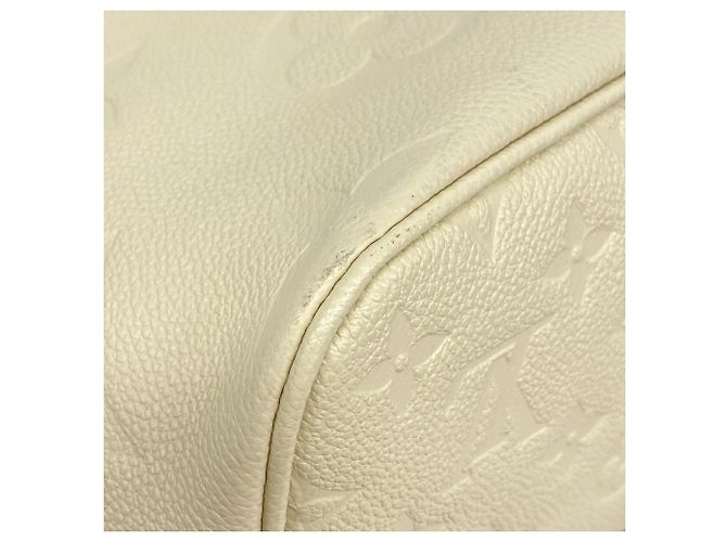 Borsa Tote Louis Vuitton Monogram Empreinte Neverfull MM Crudo - vista 7