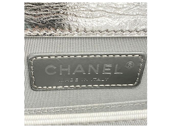 Borsa a tracolla Chanel Boy Chain in argento - vista 5