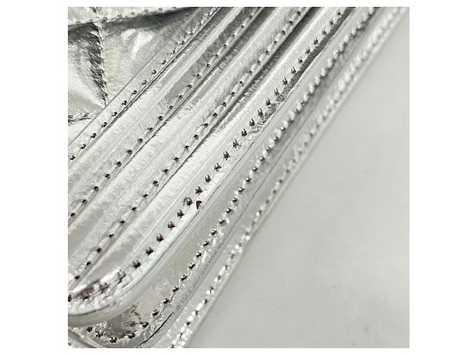 Borsa a tracolla Chanel Boy Chain in argento - vista 8