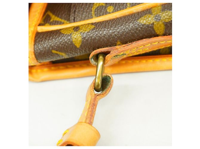 Borsa a tracolla Louis Vuitton Monogram Gibeciere PM Marrone - vista 10
