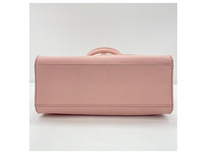 Borsa Louis Vuitton Lockme PM in rosa - vista 5