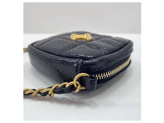 Borsa a tracolla Chanel Matelassé in nero - vista 6