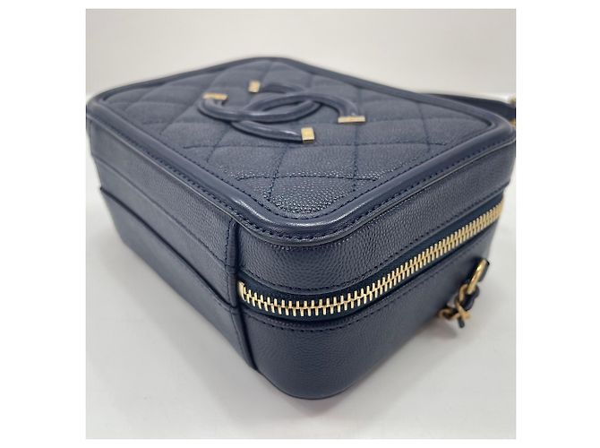 Borsa a tracolla Chanel Filigree in Navy Blu navy - vista 8