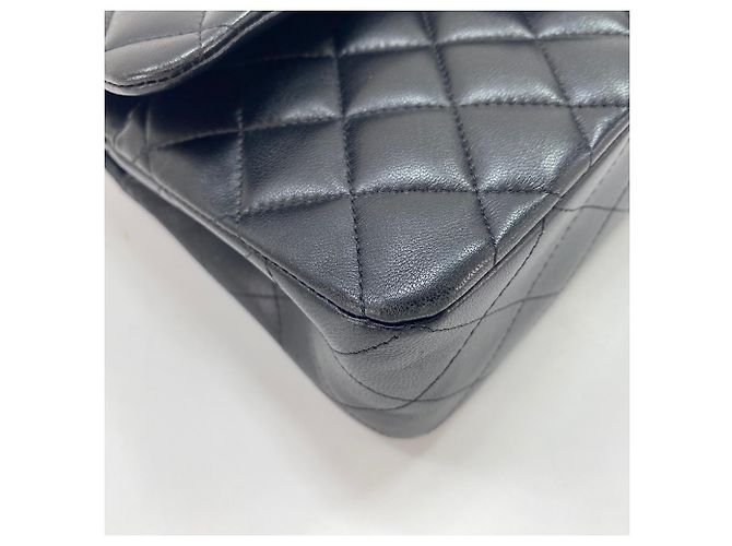 Borsa a tracolla Chanel Matelassé 23 Nero - vista 8
