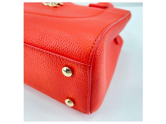 Borsa CHANEL Neo Executive Mini in Arancione - vista 7