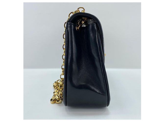 Borsa a tracolla CHANEL Matelassé 23 Nero - vista 5