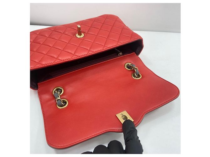 Bolsa de ombro Chanel Matelassé vermelha Vermelho - vista 9