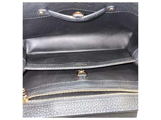 Borsa Louis Vuitton Capucines BB Nero - vista 12