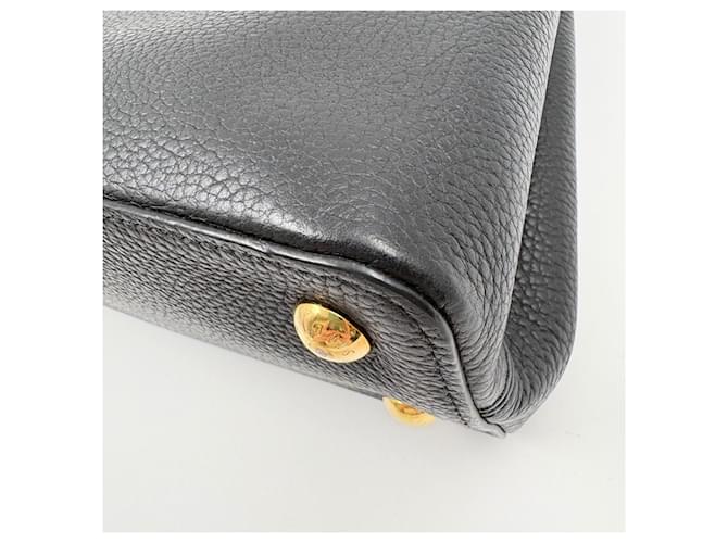Borsa Louis Vuitton Capucines BB Nero - vista 9