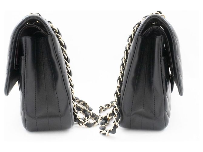 Chanel Timeless - Classic Double Flap Chevron Lambskin Medium Nero - vista 5