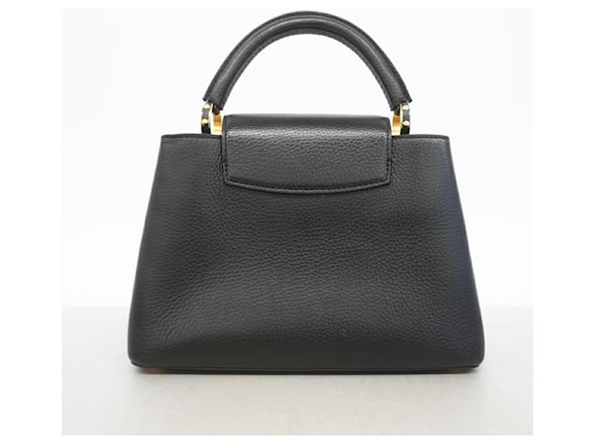 Borsa Louis Vuitton Capucines BB Nero - vista 10