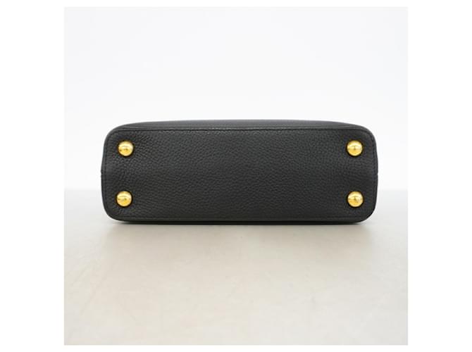 Borsa Louis Vuitton Capucines BB Nero - vista 3
