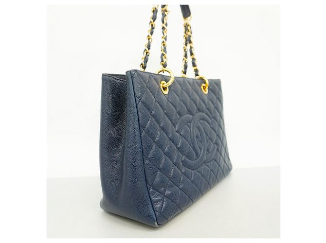 Borsa Tote Chanel in vitello grana blu navy - vista 2