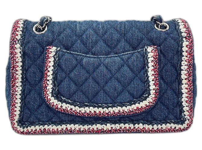 Borsa a tracolla Chanel Matelassé Navy Blu navy - vista 3
