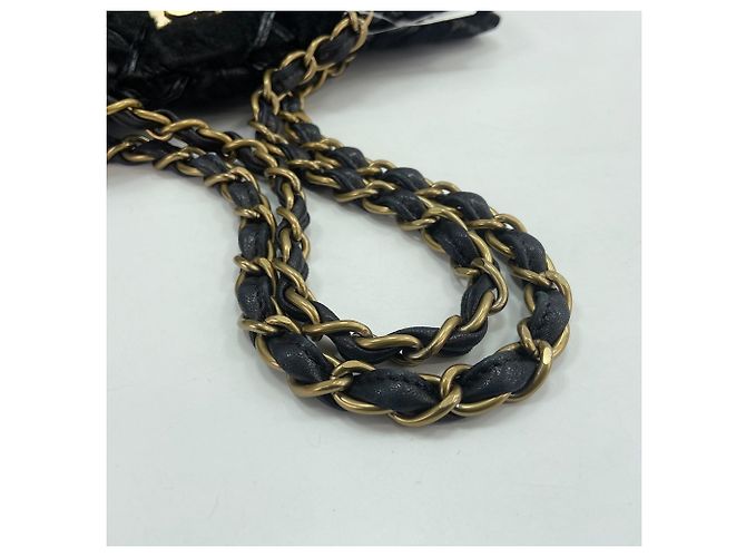 Timeless Borsa Tote CHANEL Matelassé in nero - vista 7