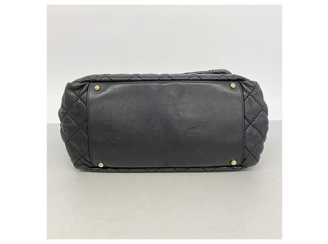 Borsa a tracolla Chanel in pelle nera Nero - vista 3