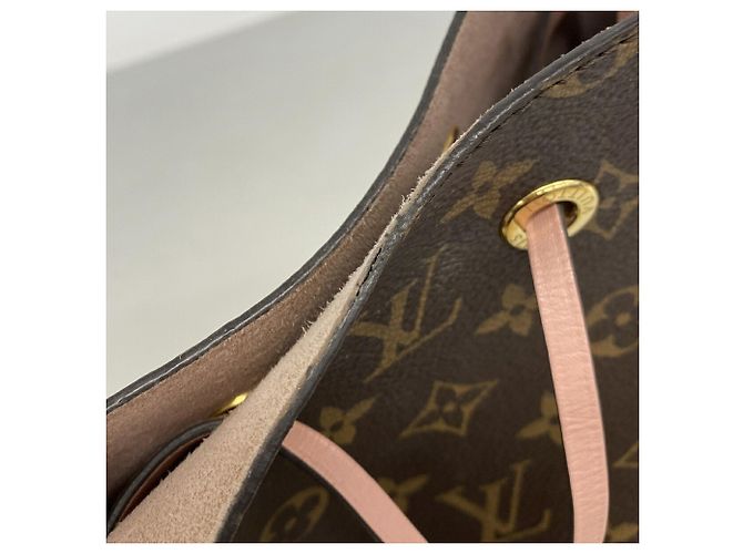 Néonoé Borsa a tracolla Louis Vuitton Monogram NeoNoe Marrone Rosa - vista 6