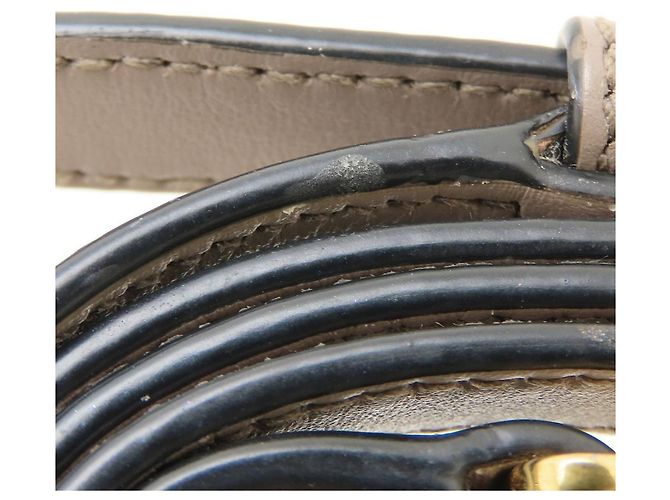Prada Schultertasche aus Saffiano-Leder Grau - Ansicht 30
