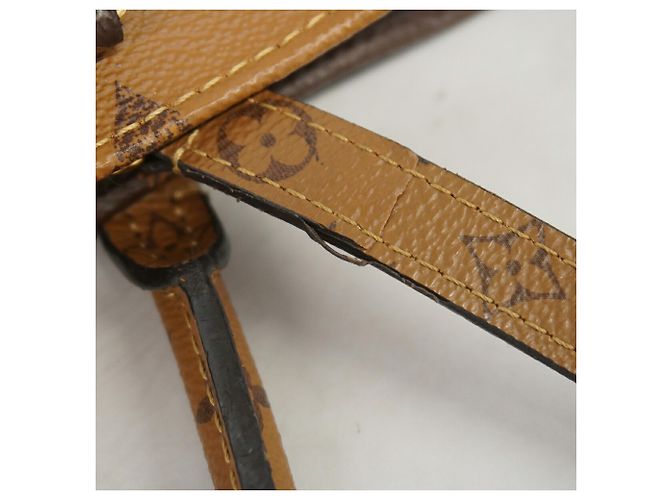 Borsa Tote Louis Vuitton Monogram Giant Reverse OnTheGo GM Marrone - vista 14
