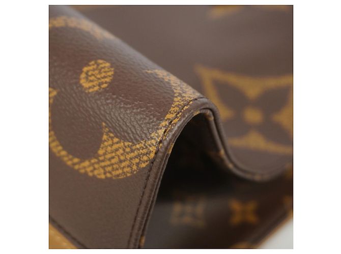 Borsa Tote Louis Vuitton Monogram Giant Reverse OnTheGo MM Marrone - vista 6
