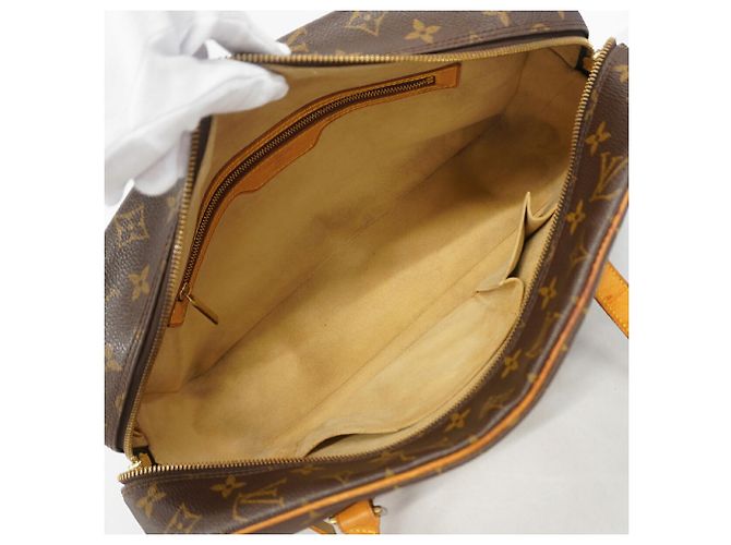 Bolsa de Ombro Louis Vuitton Monogram Cite GM Marrom - vista 4