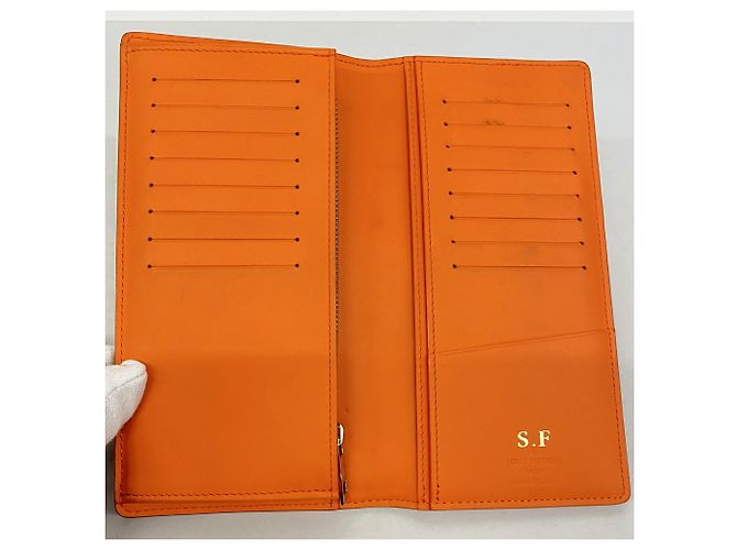 Louis Vuitton Long Wallet (Bi-Fold) - Volcano Orange - view 3