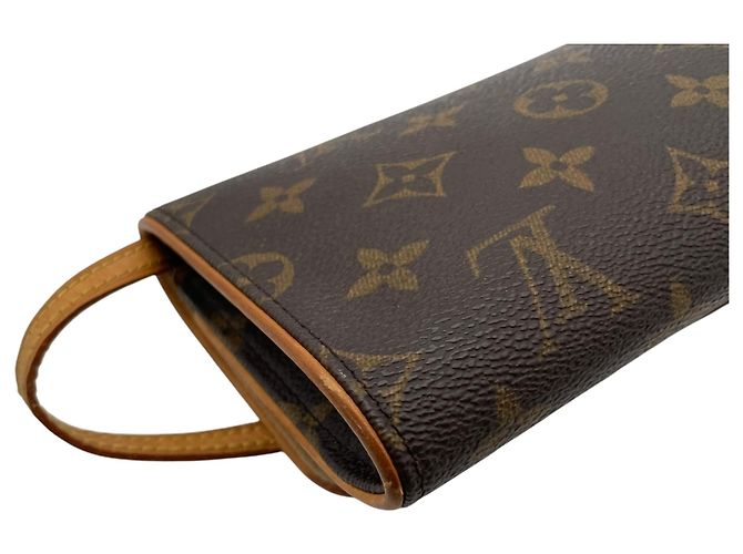 Louis Vuitton Pochette Twin GM Monogram Shoulder Bag Braun - Ansicht 12