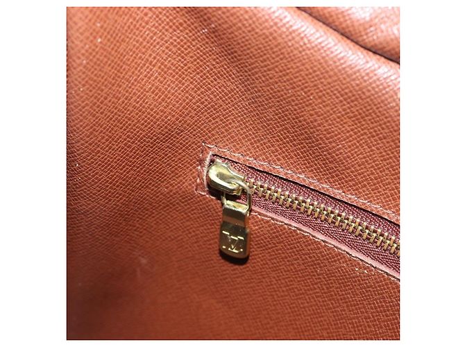LOUIS VUITTON Monogram Boulogne 30 Shoulder Bag M51265 LV Auth 199114 Monogramma - vista 21
