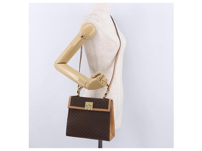 Céline Bolsa de Mão Redonda CELINE Macadam Canvas PVC Couro Marrom Dourado Auth am12348V - vista 28