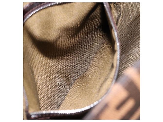 Borsa a tracolla FENDI Zucca Canvas Mamma Baguette Marrone Argento Auth BA15303V - vista 21