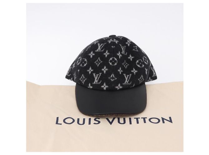 LOUIS VUITTON Monogram Carry on Hat Wool M Black M76712 LV Auth BA15278M Nero Monogramma - vista 12