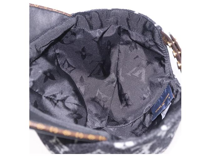 LOUIS VUITTON Monogram Carry on Hat Wool M Black M76712 LV Auth BA15278M Nero Monogramma - vista 15