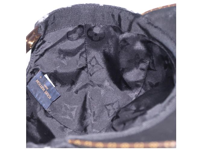 LOUIS VUITTON Monogram Carry on Hat Wool M Black M76712 LV Auth BA15278M Nero Monogramma - vista 16