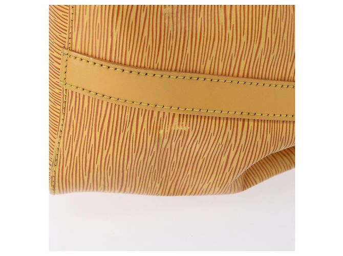 Borsa a tracolla LOUIS VUITTON Epi Petit Noe Gialla M44109 LV Auth ka5931 Giallo - vista 4